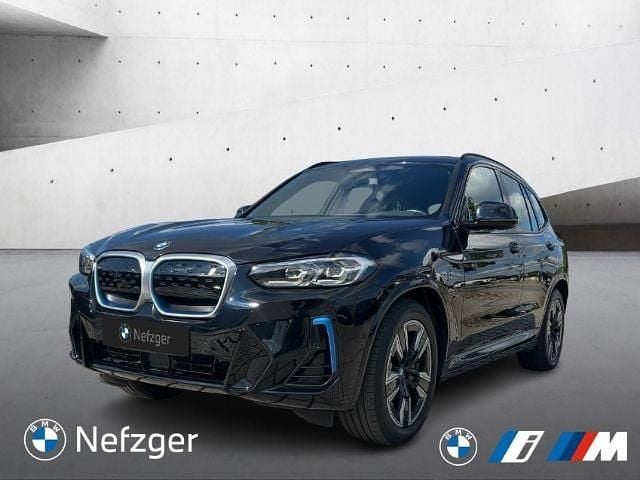 Carbonschwarz metallic (metallic) Gebraucht 2022 BMW iX3 Shadowline SUV | 37.750 € (Fairer Preis) - Bild 1/4