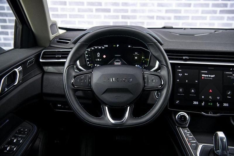 Gebraucht Lynk & Co 01 261 PS (191 kW) 2023 Blau SUV