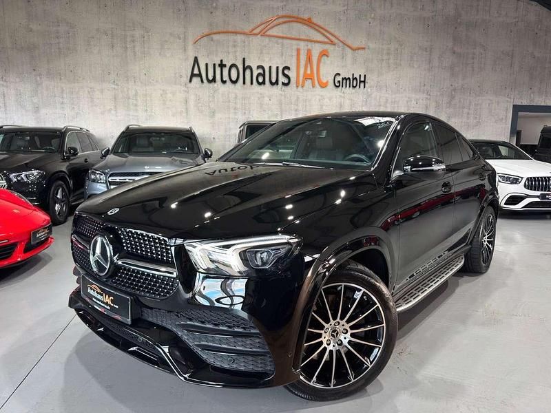 Schwarz/baltic black Gebraucht 2021 Mercedes GLE350 AMG Coupé | 67.900 € (Fairer Preis) - Bild 1/4