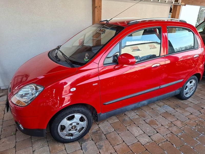 Gebraucht Chevrolet Matiz SE 67 PS (49 kW) 2009 Rot Kleinwagen