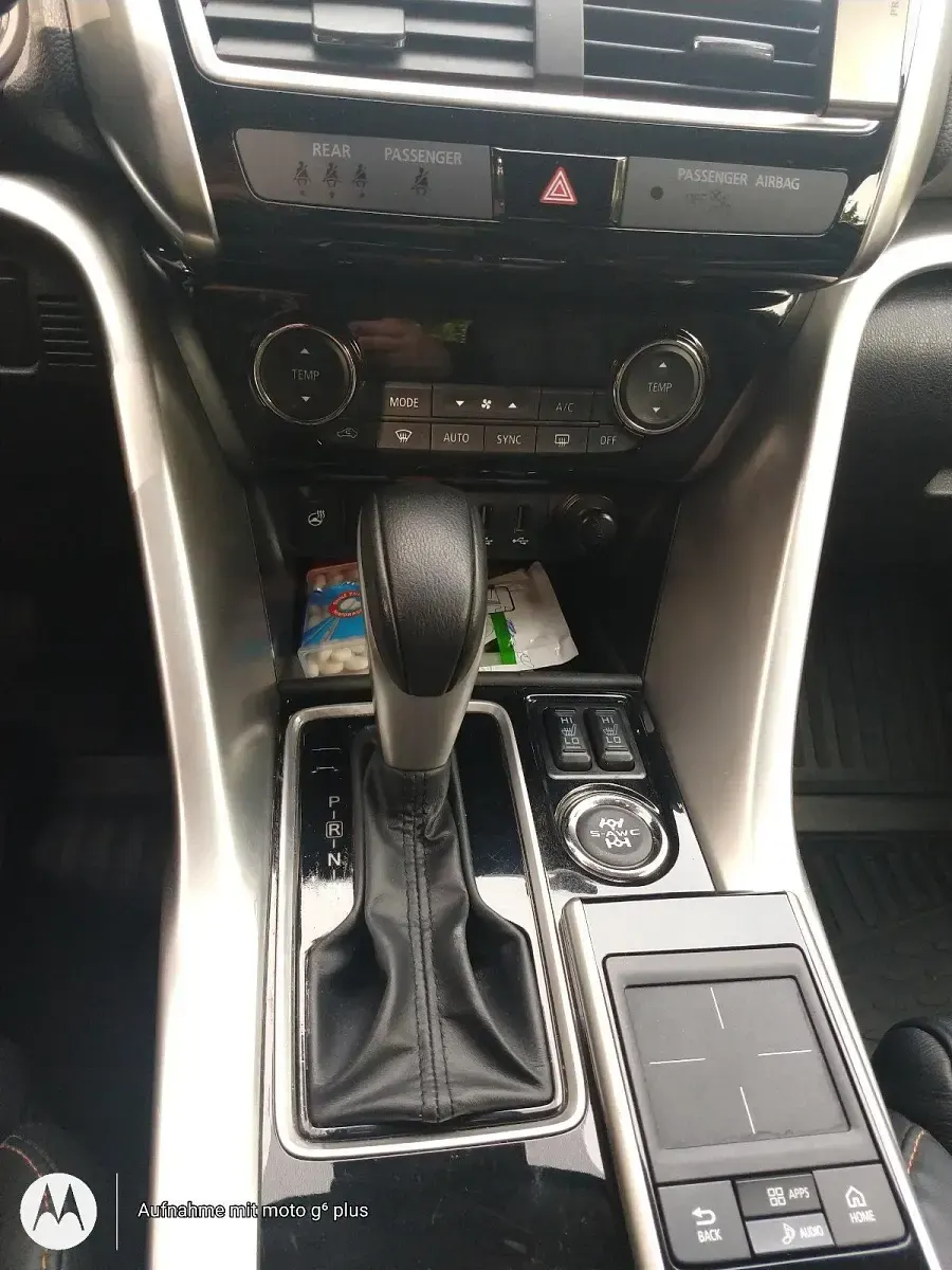 Używany Mitsubishi Eclipse Cross Top 163 KM (119 kW) 2019 Brązowy SUV