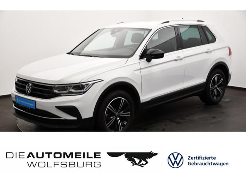 Gebraucht VW Tiguan Move 150 PS (110 kW) 2023 Pure white SUV