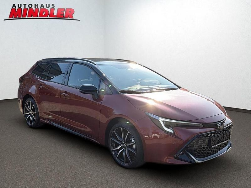 Neu Toyota Corolla Sport 152 PS (111 kW) 2026 Orange Kombi