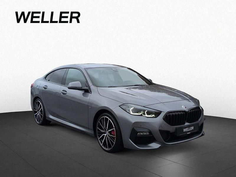Gebraucht BMW 220 Performance 178 PS (130 kW) 2023 Skyscraper grau (grau) Coupé