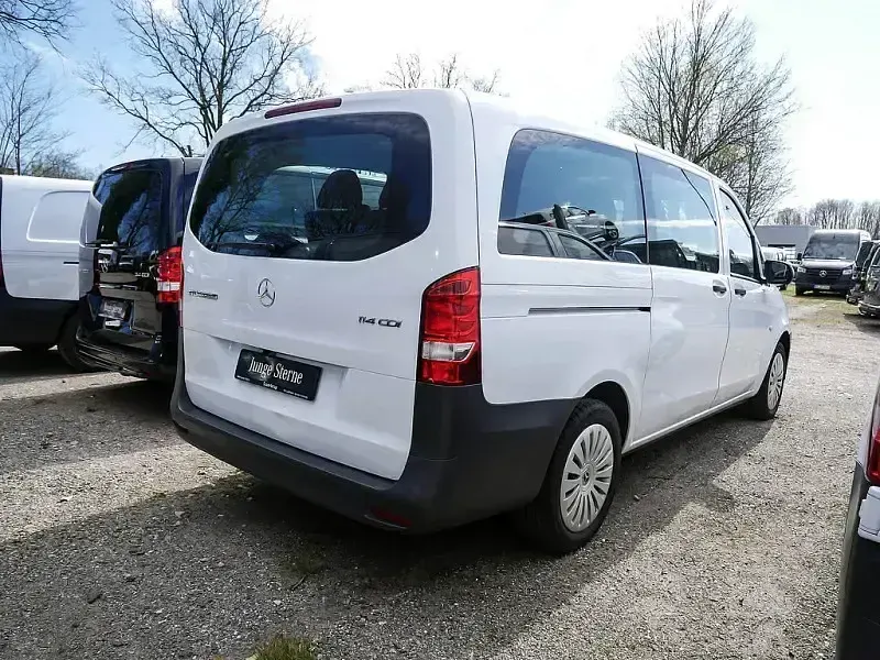Gebraucht Mercedes Vito 136 PS (100 kW) 2022 Weiß Van