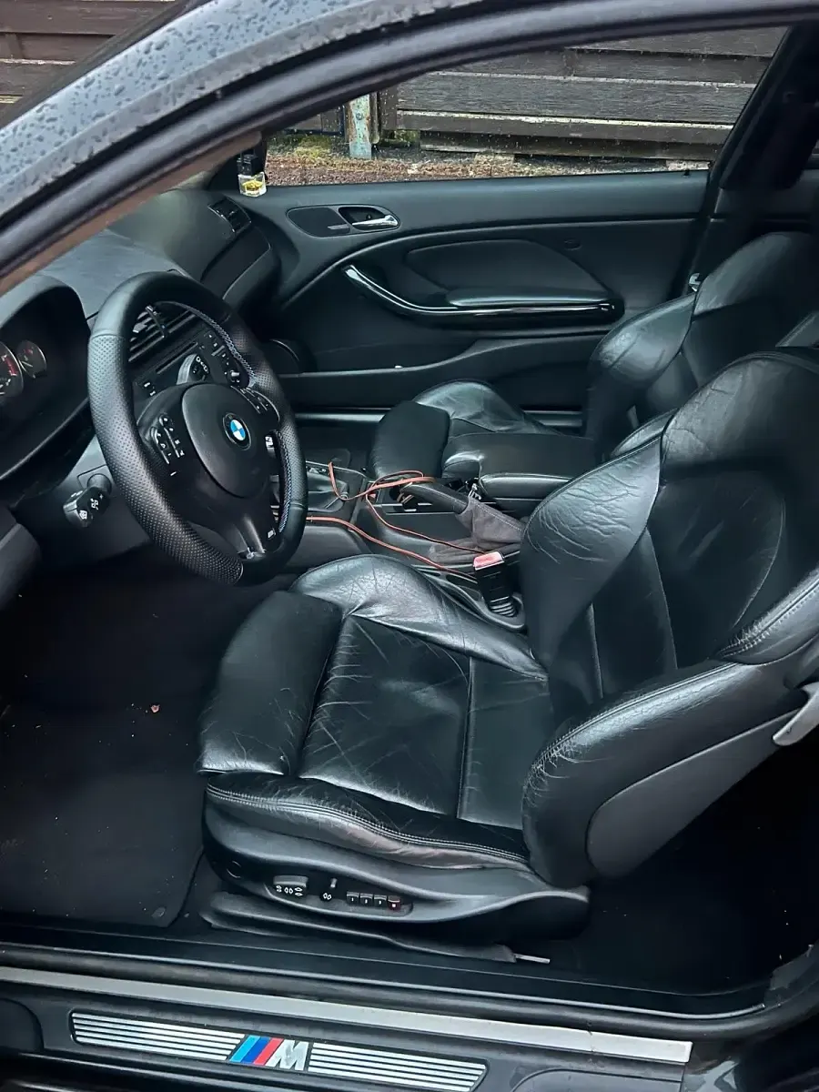 Gebraucht BMW 325 M Sport 192 PS (141 kW) 2003 Schwarz Coupé