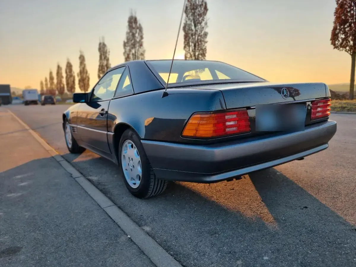 Gebraucht Mercedes SL300 231 PS (169 kW) 1991 Grau Cabrio
