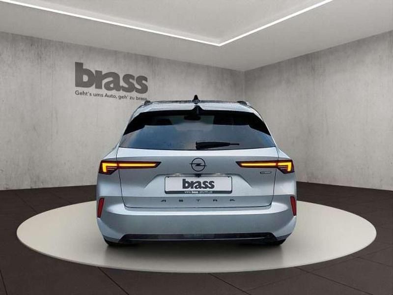 Neu Opel Astra 145 PS (106 kW) 2026 Kristall silber (metallic) Kombi