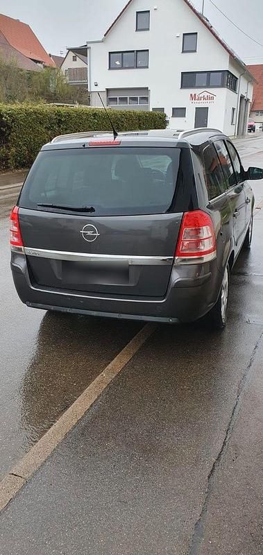 Gebraucht Opel Zafira 140 PS (102 kW) 2010 Grau Van / Kleinbus