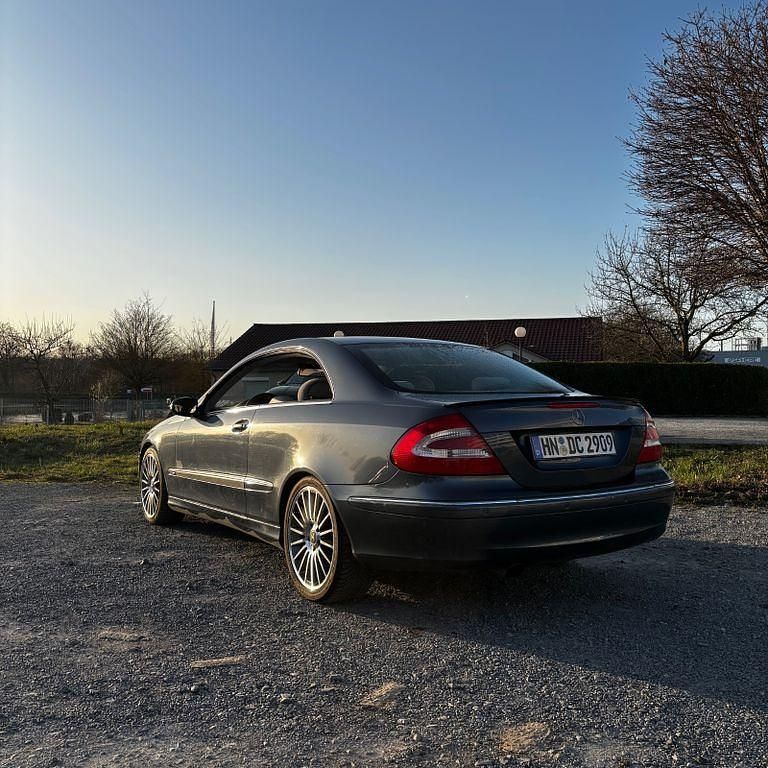 Gebraucht Mercedes CLK200 Elegance 163 PS (119 kW) 2003 Blau Coupé