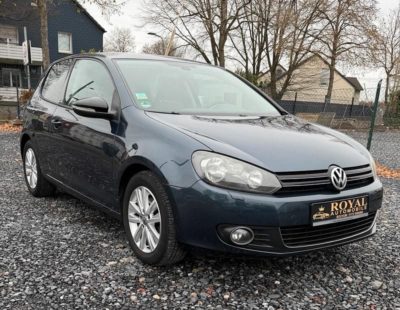 Gebraucht VW Golf VI Style 122 PS (89 kW) 2011 Blau Kleinwagen
