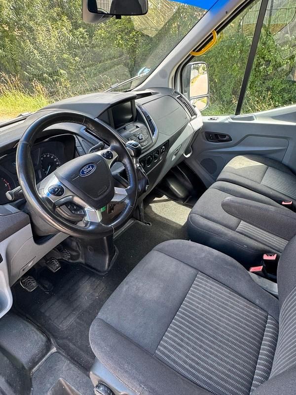 Gebraucht Ford Transit 170 PS (125 kW) 2019 Weiß Van / Kleinbus