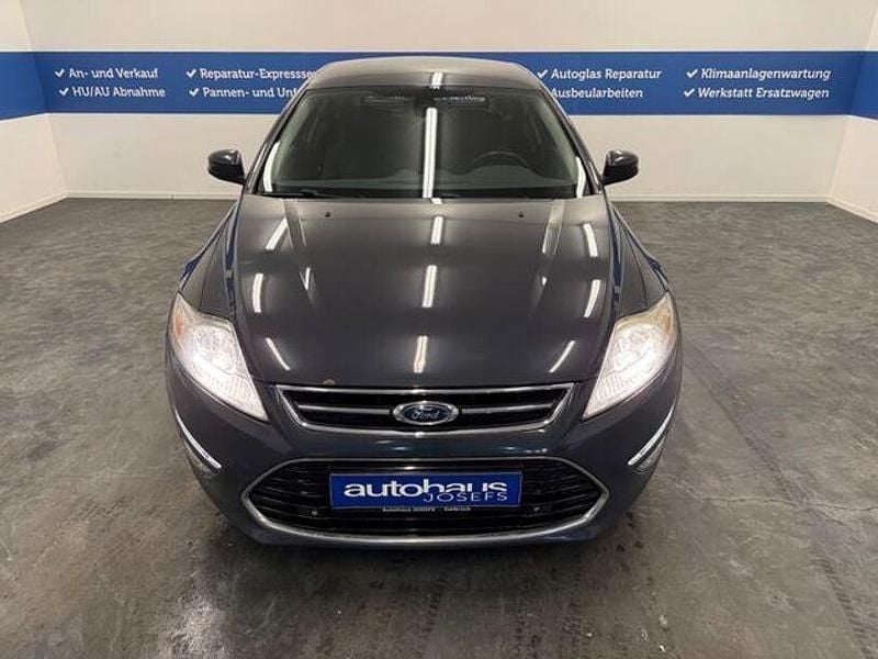 Gebraucht Ford Mondeo Titanium 116 PS (85 kW) 2012 Grau Limousine