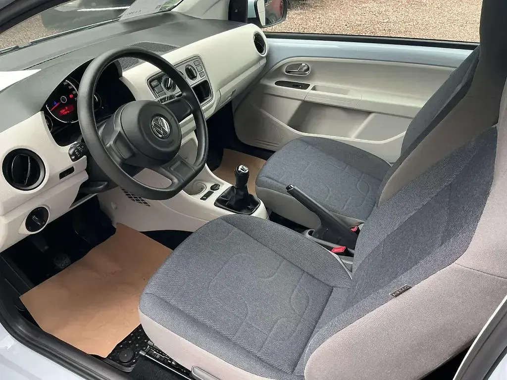Gebraucht VW up! move up! 68 PS (50 kW) 2013 Light blue Kleinwagen