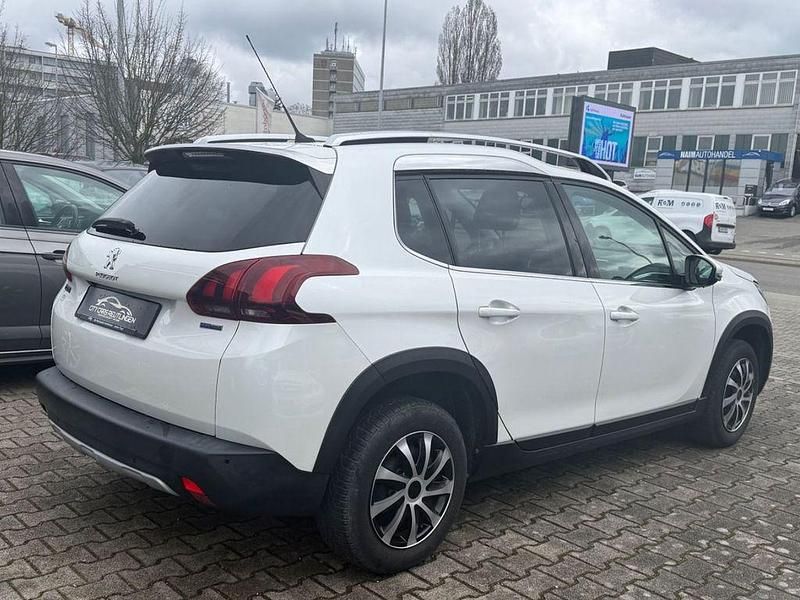 Gebraucht Peugeot 2008 Allure 110 PS (80 kW) 2017 Weiß SUV