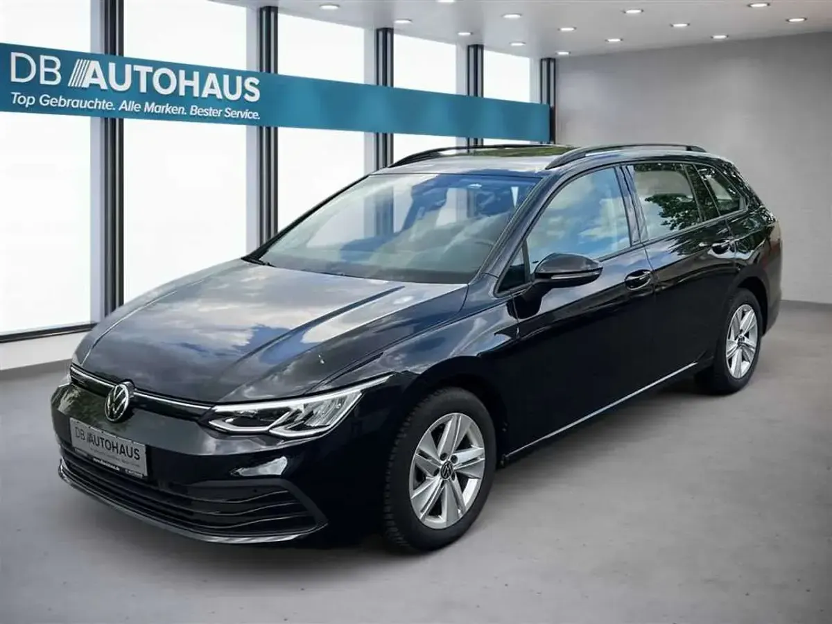 Gebraucht VW Golf VIII Life 110 PS (80 kW) 2024 Kombi