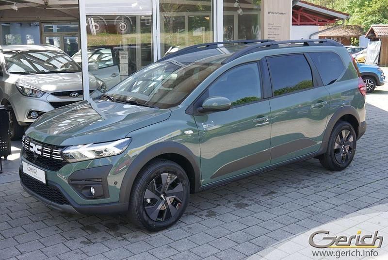 Novo Dacia Jogger Expression 110 HP (80 kW) 2025 Verde Monovolume