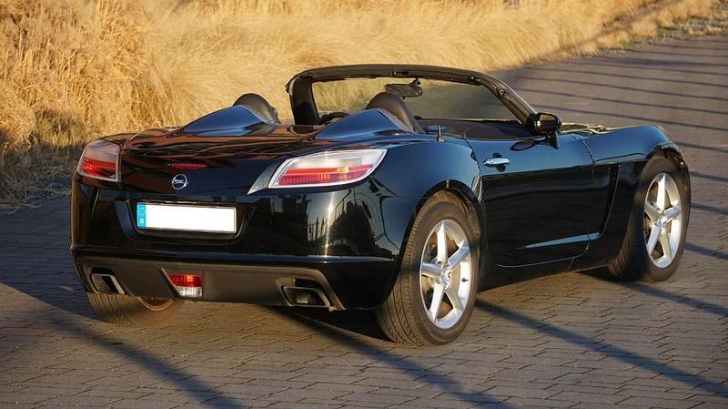 Gebraucht Opel GT 264 PS (194 kW) 2009 Schwarz Cabrio
