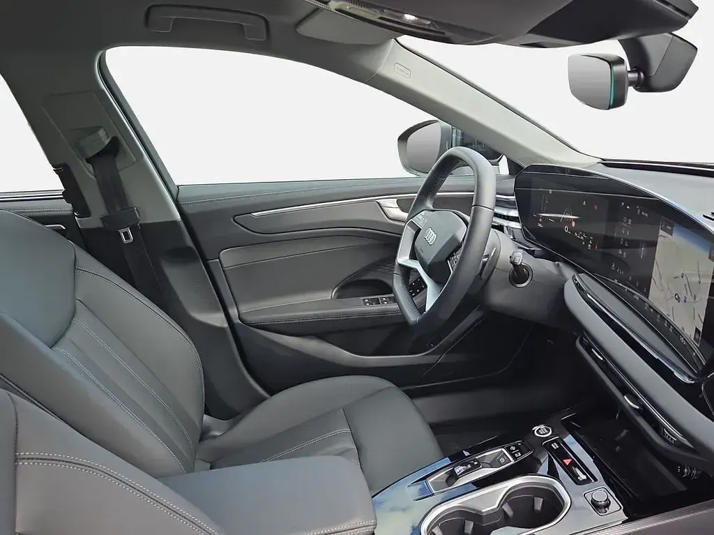 Gebraucht Audi A6 Ambiente 204 PS (150 kW) 2025 Mythosschwarz metallic Kombi