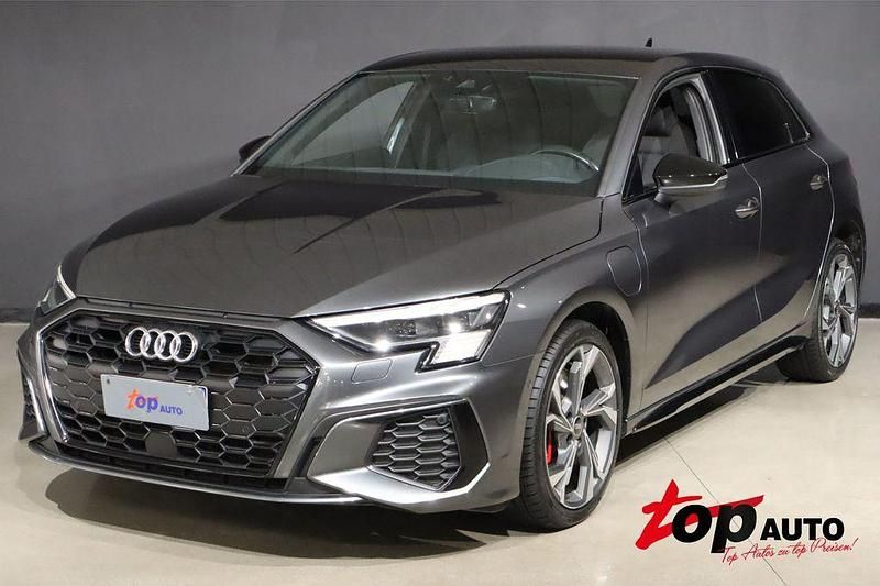 Grau Gebraucht 2021 Audi A3 e-tron S-Line Kleinwagen | 27.850 € (Teuer) - Bild 1/4