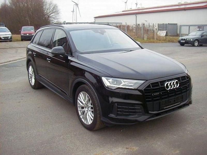 Gebraucht Audi Q7 Ambiente 286 PS (210 kW) 2020 Schwarz SUV