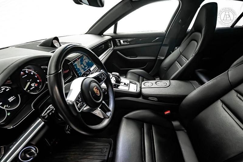 Gebraucht Porsche Panamera 4 330 PS (242 kW) 2018 Blau Limousine