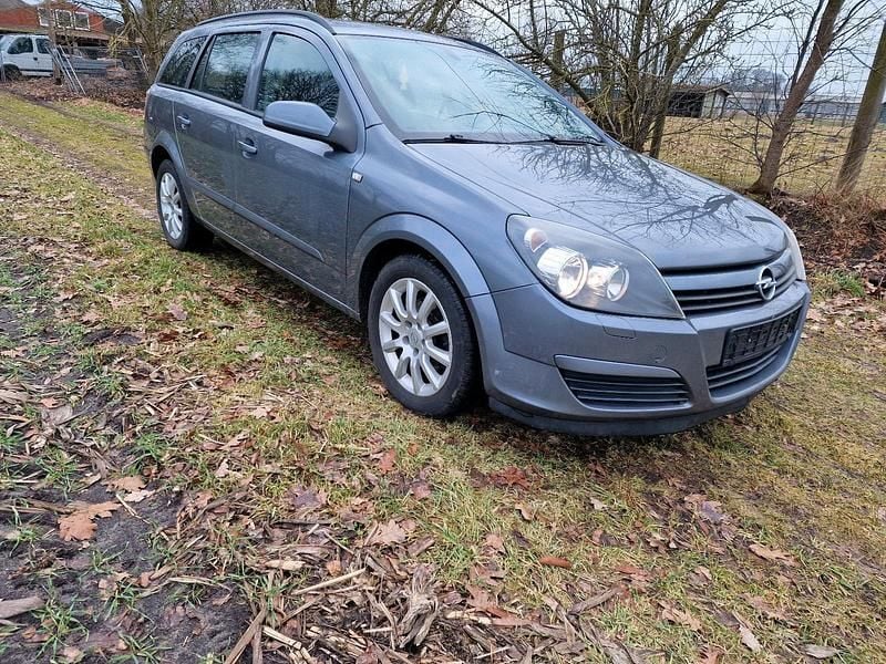 Gebraucht Opel Astra 2005 Grau Kombi
