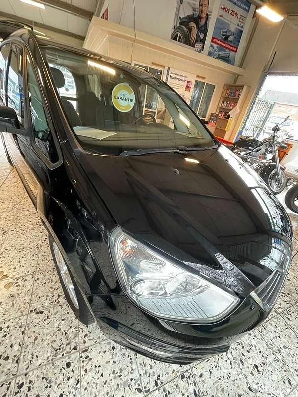 Gebraucht Ford Galaxy Ambiente 145 PS (106 kW) 2011 Panther black met. Van / Kleinbus