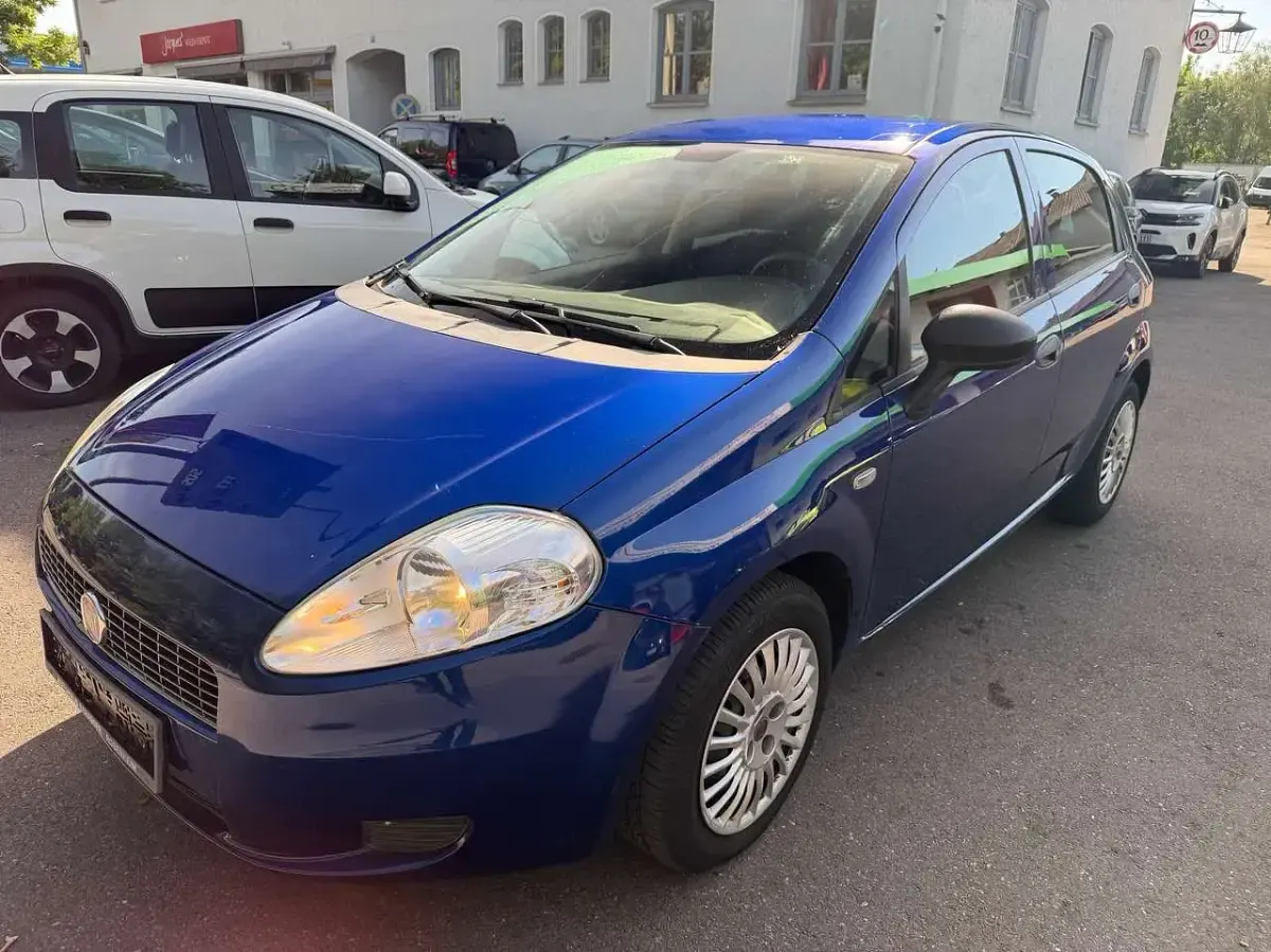 Gebraucht Fiat Grande Punto Feel 77 PS (56 kW) 2008 N.orleans blau Kleinwagen