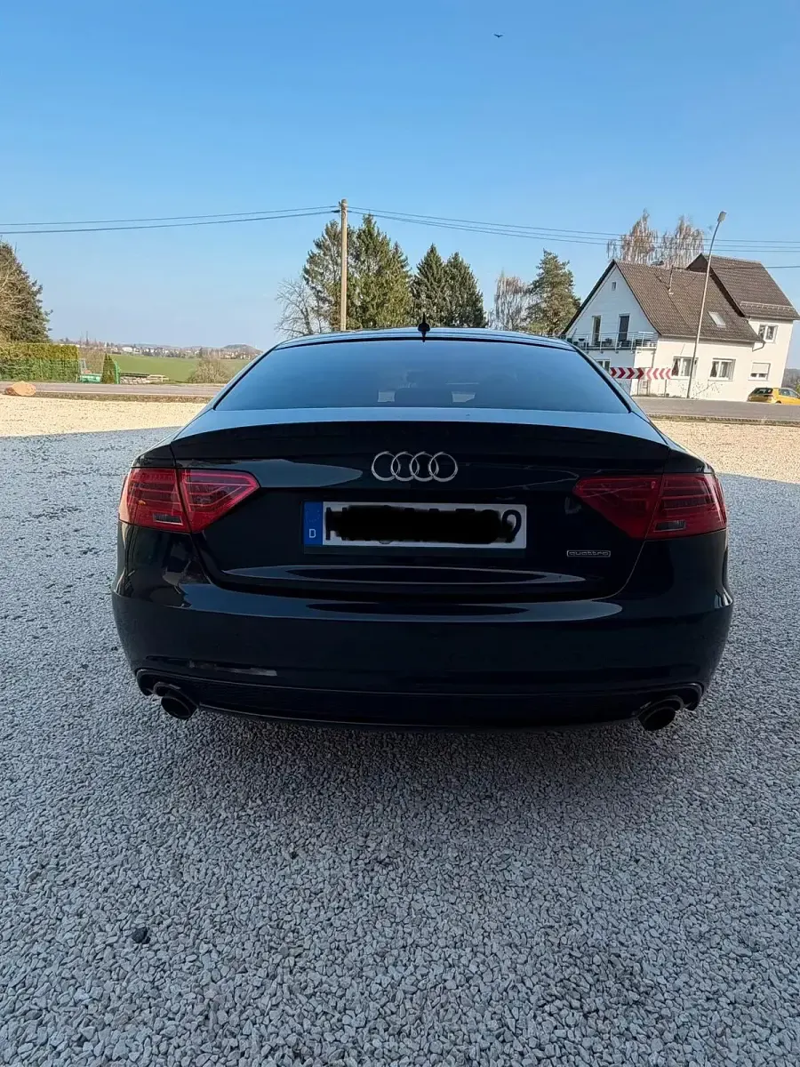 Gebraucht Audi A5 Sportback Comfort 245 PS (180 kW) 2015 Schwarz Kleinwagen