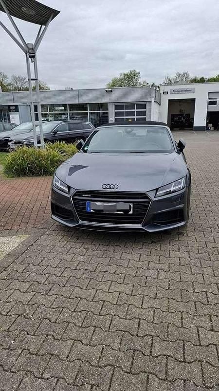 Gebraucht Audi TT Roadster Design 230 PS (169 kW) 2018 Grau Cabrio