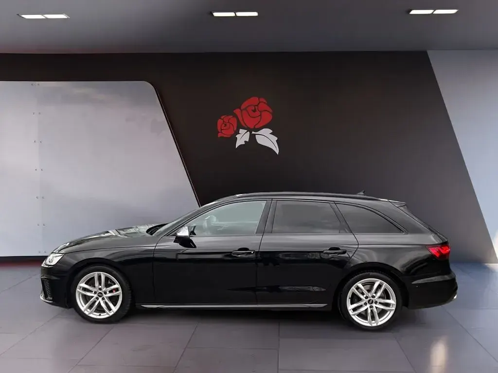 Gebraucht Audi S4 Design 347 PS (255 kW) 2020 Mythosschwarz Kombi