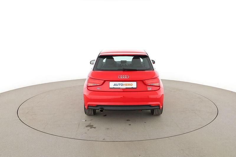 Gebraucht Audi A1 Sport 95 PS (69 kW) 2017 Rot Kleinwagen