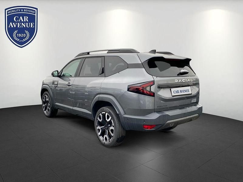 Neu Dacia Bigster Journey 140 PS (102 kW) 2026 Grau SUV