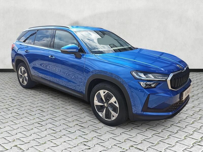 Raceblau metallic Neu 2025 Skoda Kodiaq Selection SUV | 38.704 € (Guter Preis) - Bild 1/4