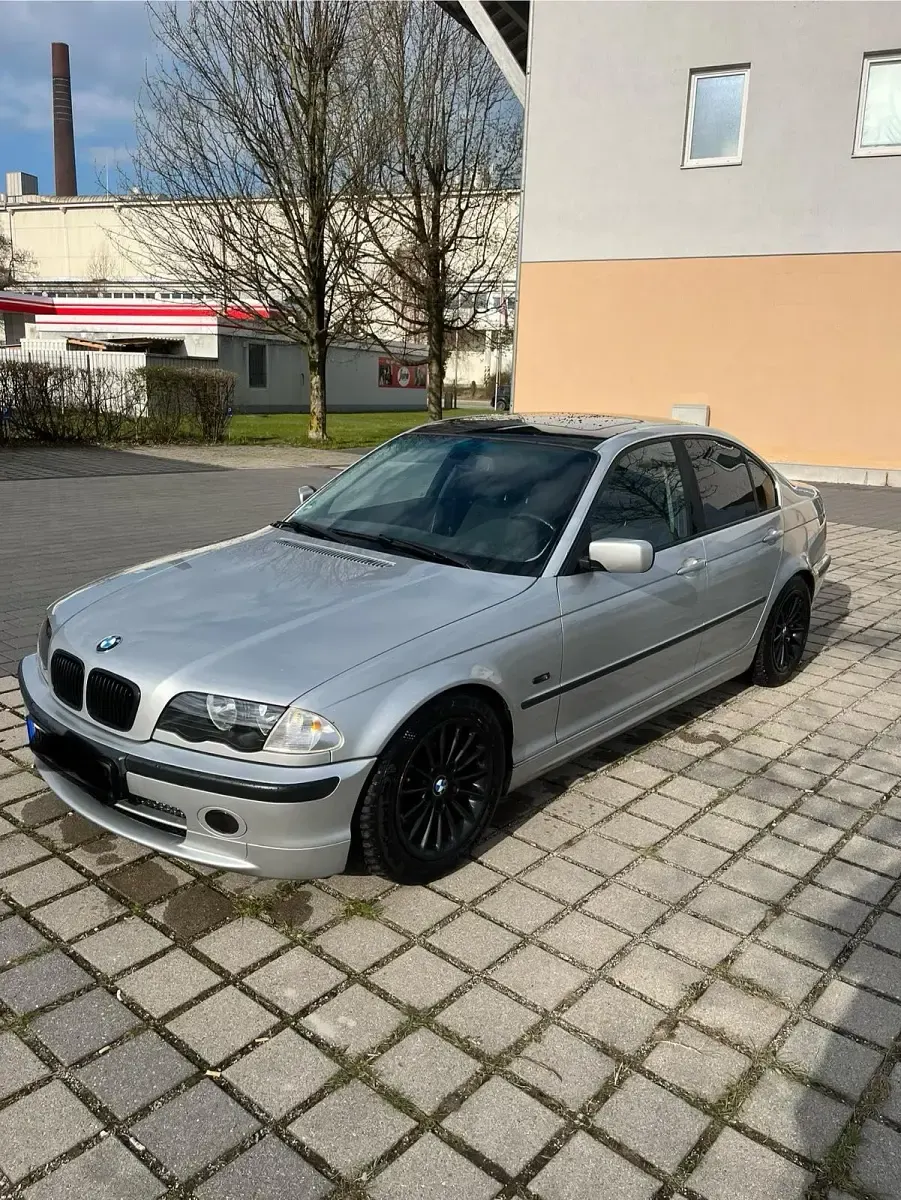 Gebraucht BMW 328 193 PS (141 kW) 1998 Limousine