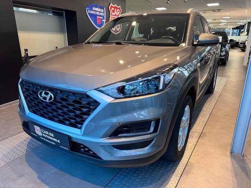 Grau Gebraucht 2019 Hyundai Tucson SUV | 15.490 € (Guter Preis) - Bild 1/4