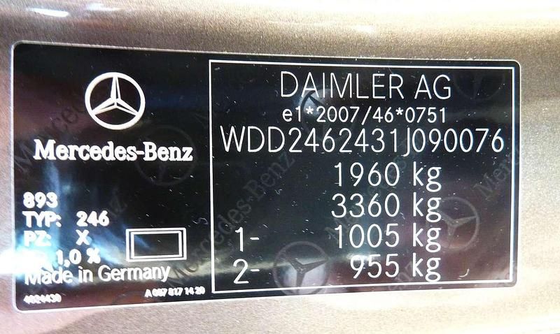 Gebraucht Mercedes B200 156 PS (114 kW) 2012 Grau Van / Kleinbus
