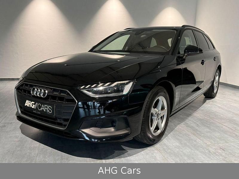 Gebraucht Audi A4 Ambiente 163 PS (119 kW) 2023 Schwarz Kombi