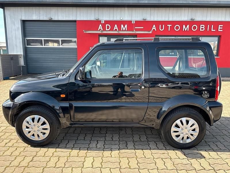 Gebraucht Suzuki Jimny 85 PS (62 kW) 2008 Schwarz SUV
