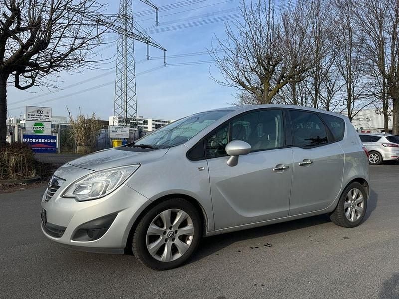 Gebraucht Opel Meriva Innovation 110 PS (80 kW) 2012 Silber Van / Kleinbus