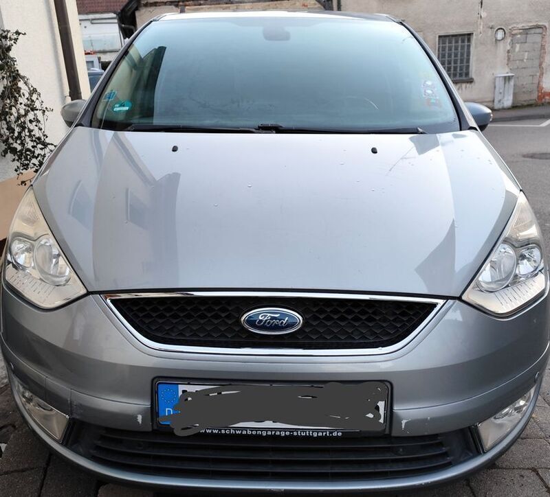 Silber Gebraucht 2009 Ford Galaxy Van / Kleinbus | 4.550 € (Guter Preis) - Bild 1/4