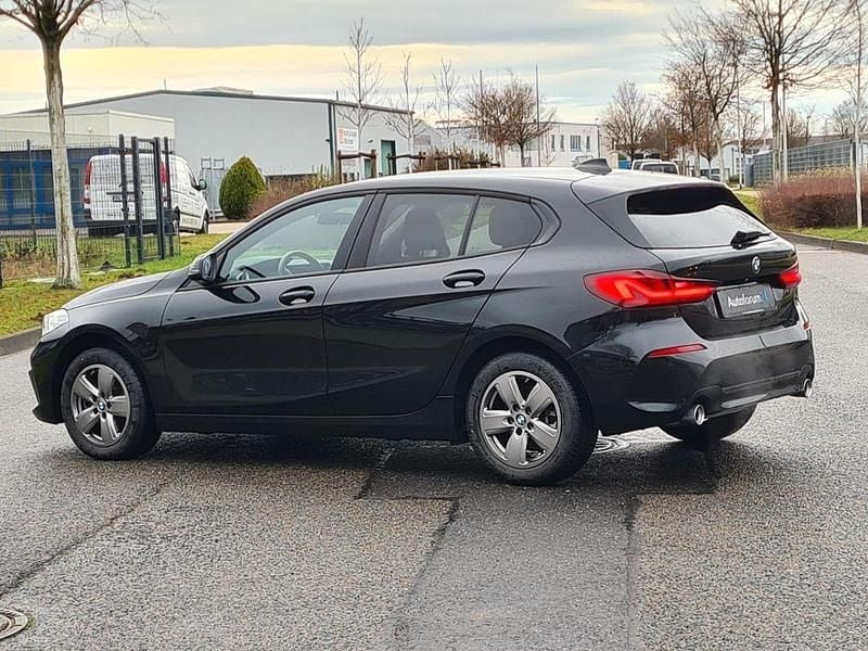 Gebraucht BMW 118 Advantage 150 PS (110 kW) 2022 Schwarz Kleinwagen