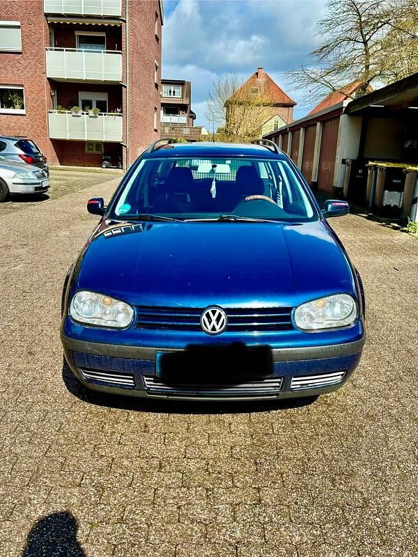 Second-hand VW Golf IV 101 CP (74 kW) 2000 Albastru Break