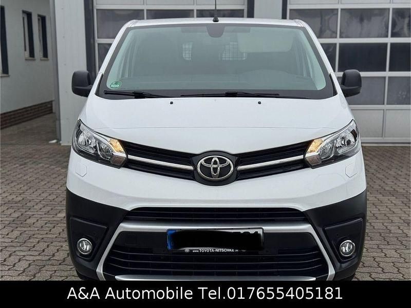 Gebraucht Toyota Proace 122 PS (89 kW) 2020 Weiß Van / Kleinbus