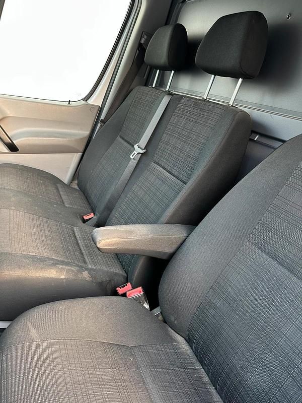 Gebraucht Mercedes Sprinter 163 PS (119 kW) 2018 Weiß Van