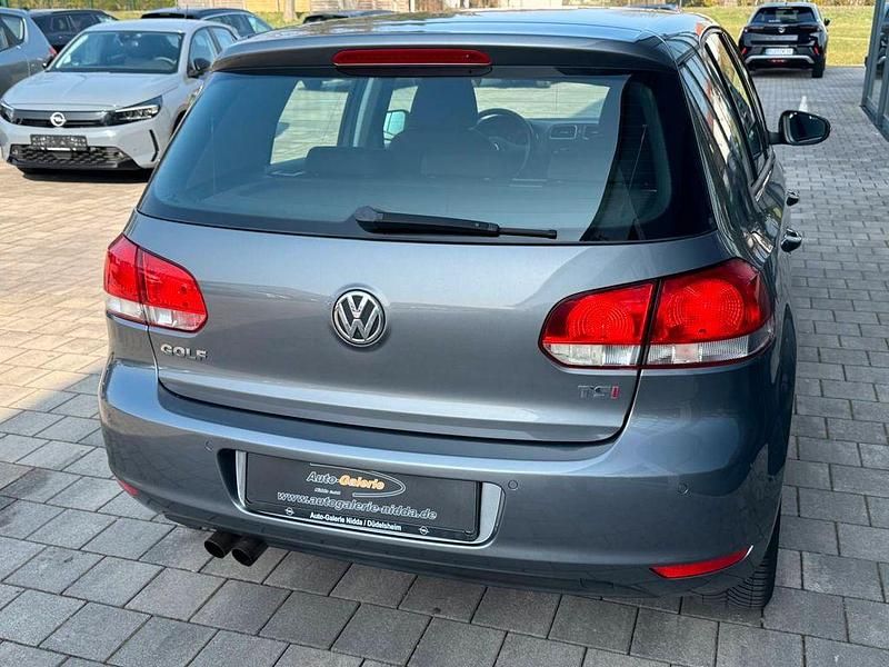 Gebraucht VW Golf VI Comfortline 122 PS (89 kW) 2009 Grau Kleinwagen