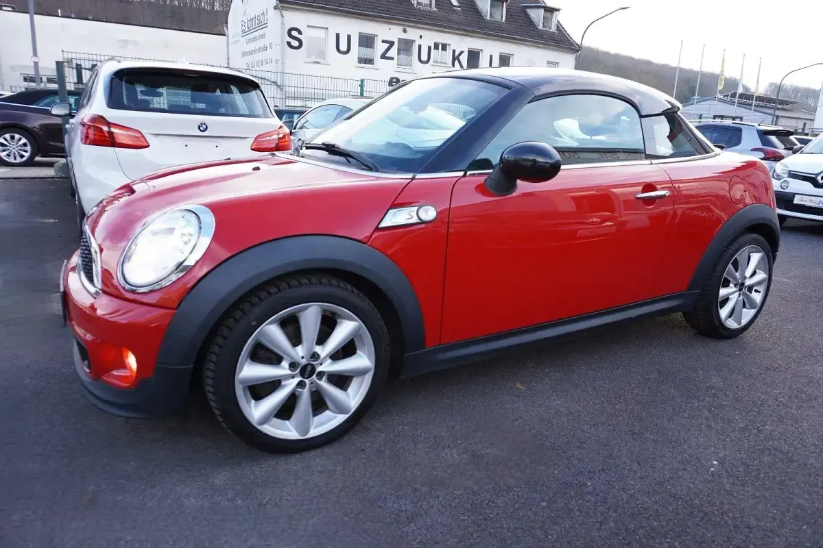 Gebraucht Mini Cooper S Coupé 184 PS (135 kW) 2014 Rot Coupé