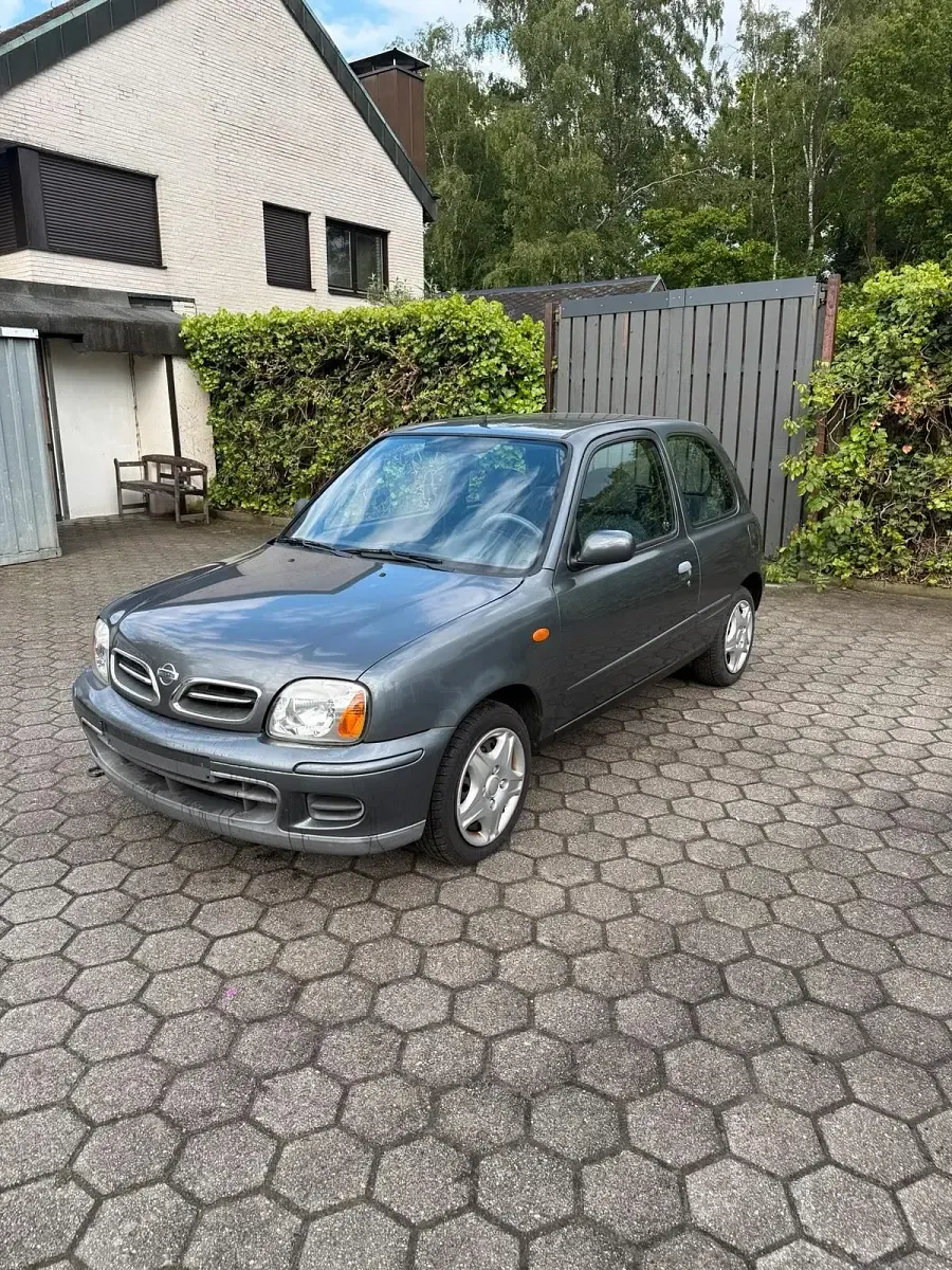 Brugt Nissan Micra 60 HK (44 kW) 2002 Grå Hatchback