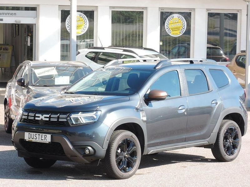 Grau Gebraucht 2024 Dacia Duster Extreme SUV | 22.480 € (Guter Preis) - Bild 1/4